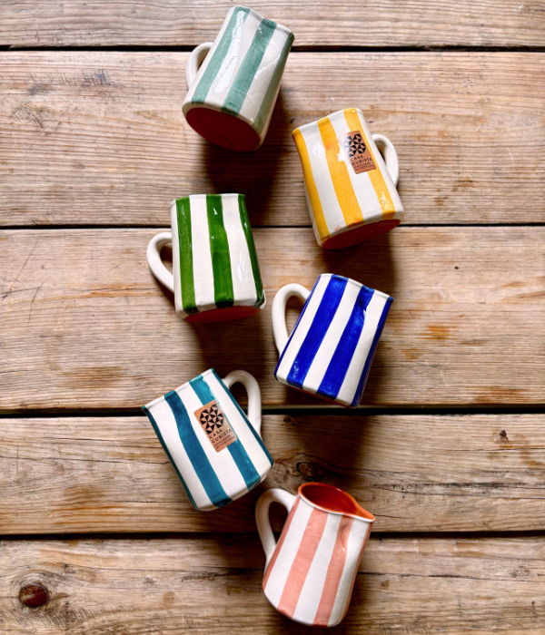 Petite carafe à rayures