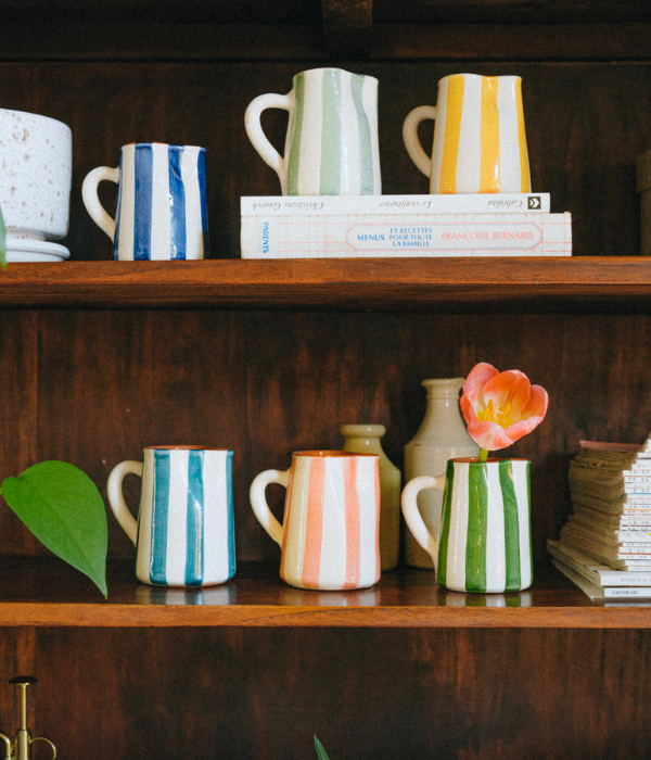 Petite carafe à rayures