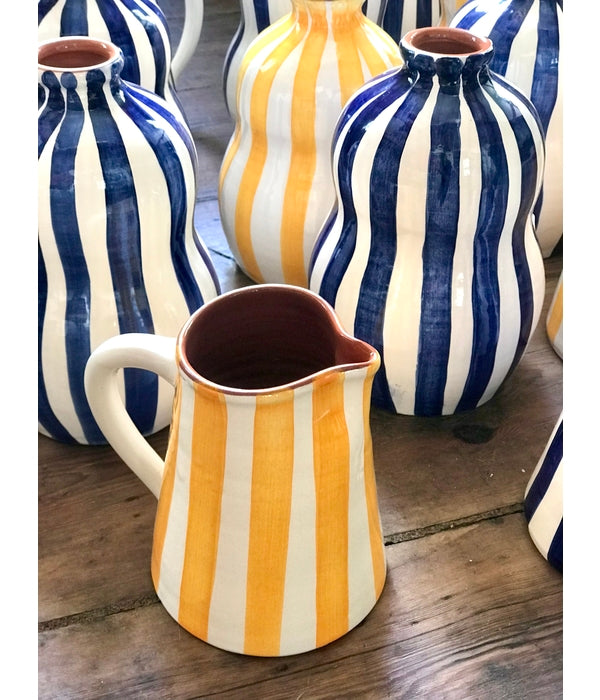 Carafe à rayures