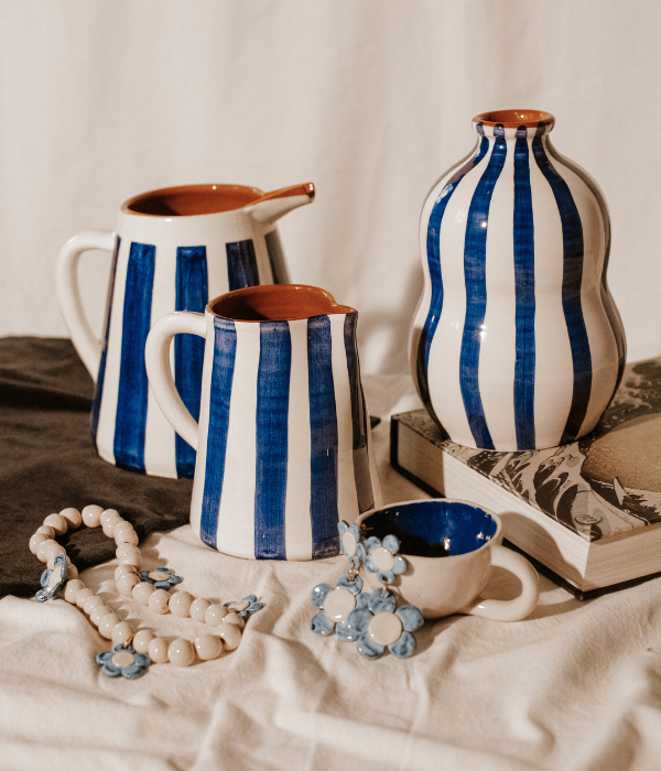 Carafe à rayures