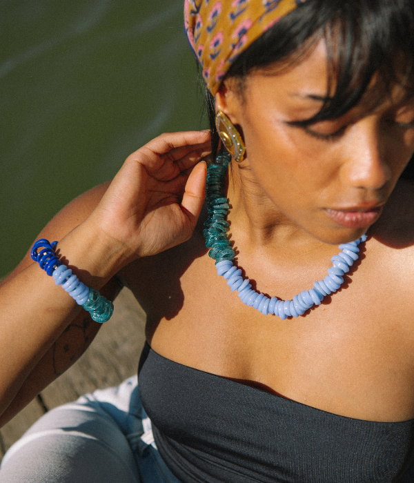 Collier Blue Monday
