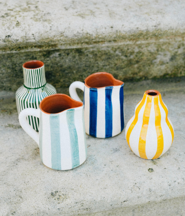 Petite carafe à rayures