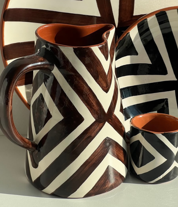 Carafe à rayures chocolat - en précommande - expédition début octobre :)