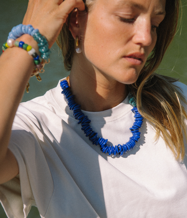 Collier Blue Monday