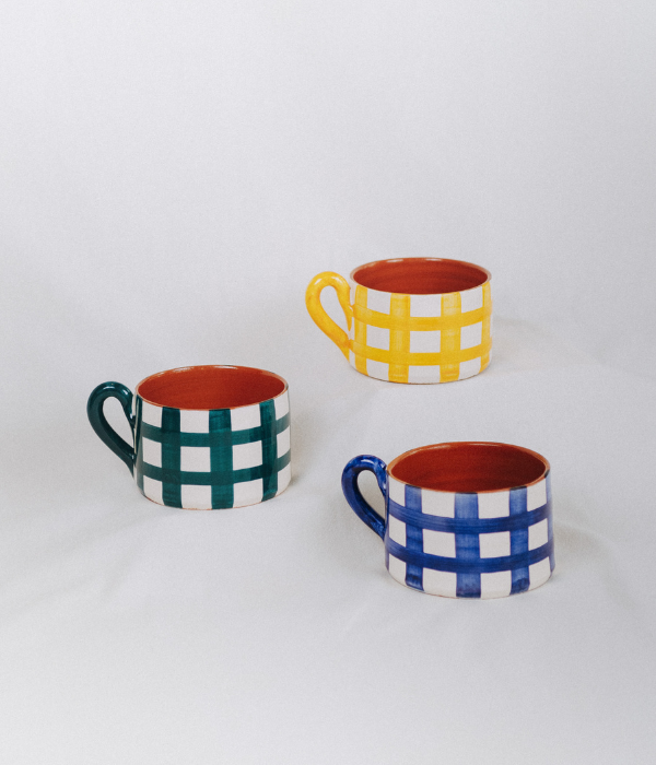 Flat mug grid