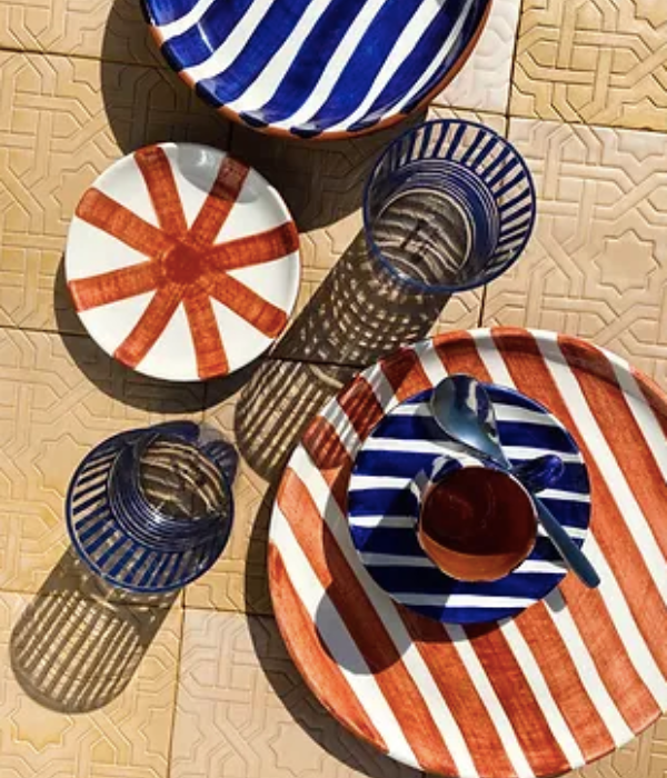Assiette bold