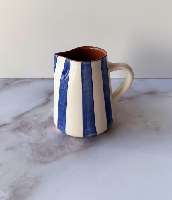 Petite carafe à rayures