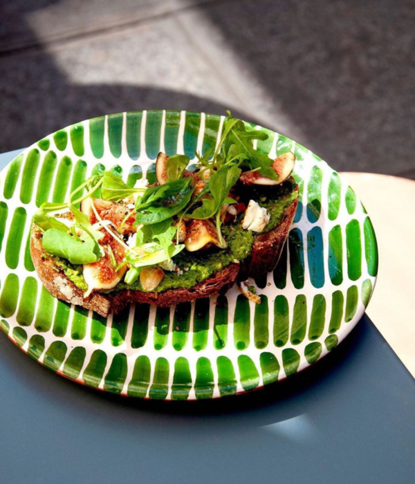 Assiette traits